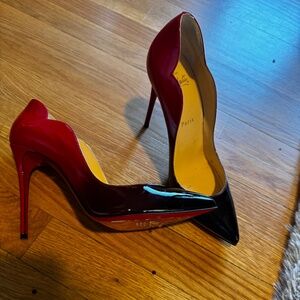 Louboutin Black/Red degrade Patent Leather Décolleté Pumps